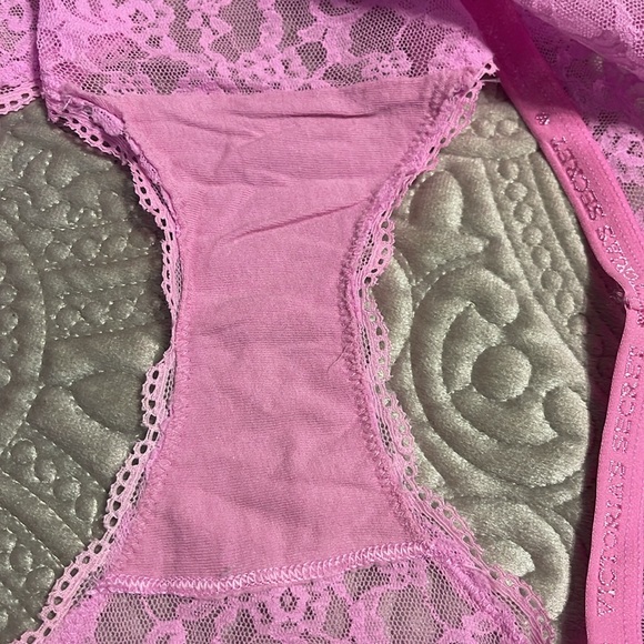 Victoria’s Secret XL Hiphuggers. - Picture 11 of 11